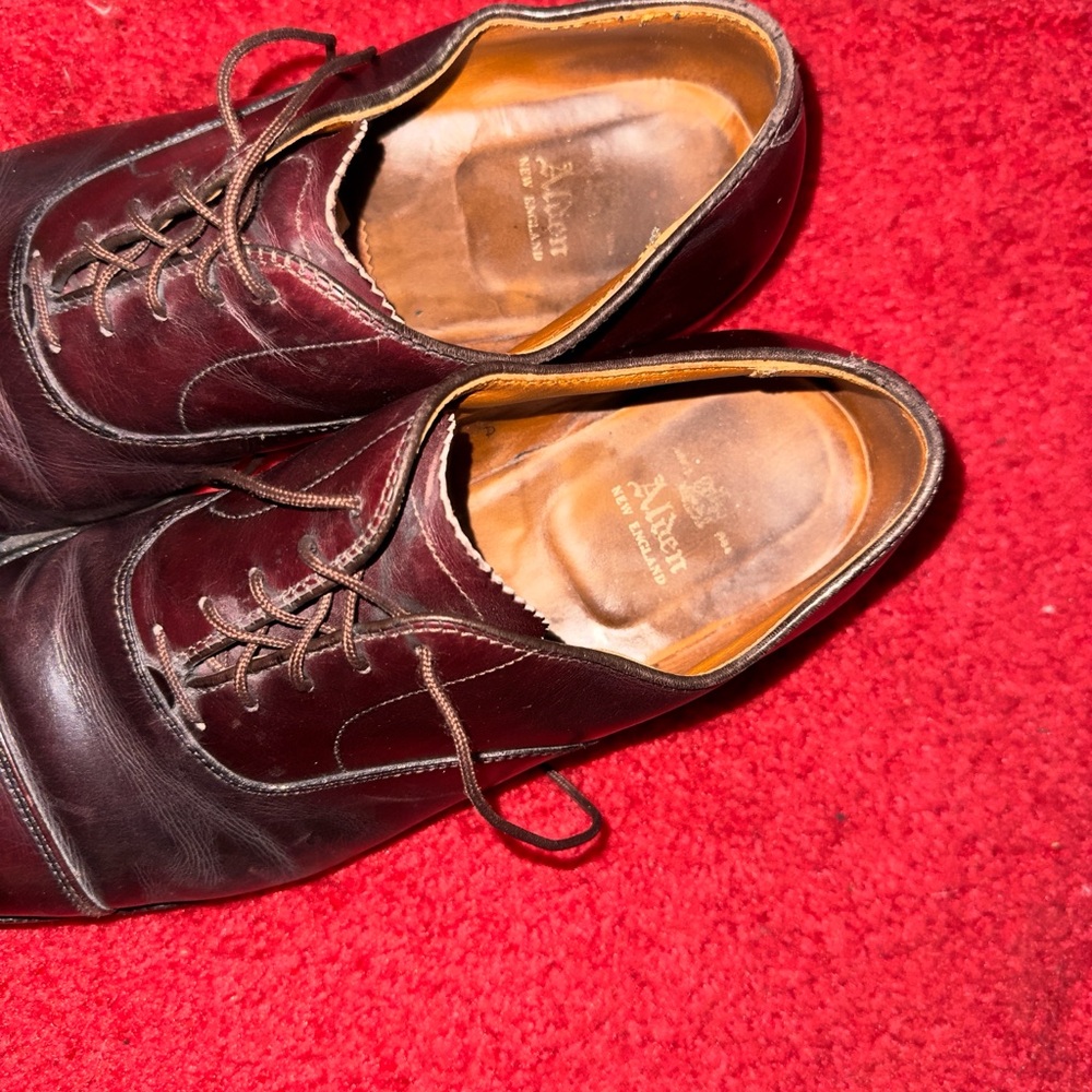 Cap toe oxfords - Picture 5 of 5
